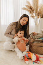 Load image into Gallery viewer, Skip Hop Forma Nappy Backpack - Camel