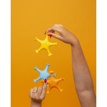 Load image into Gallery viewer, Ubbi Starfish Suction Bath Toys
